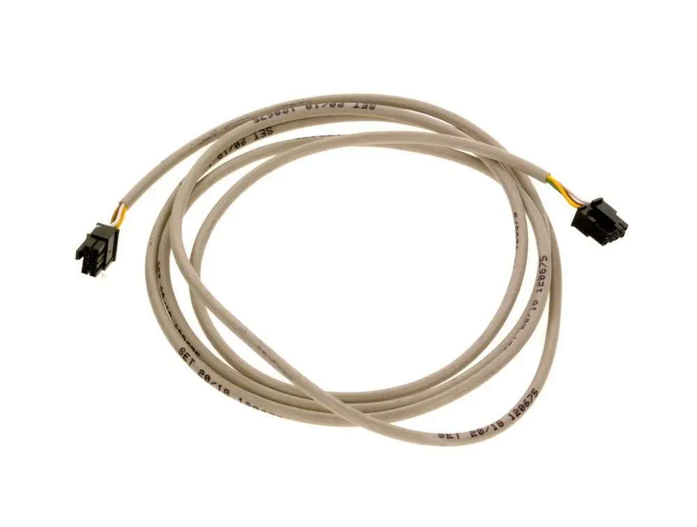 Bosch Datenleitung mit zwei Steckverbindern, die an einem Kabel befestigt sind. Das Kabel ist in einer hellen Farbe gehalten und zeigt Beschriftungen.